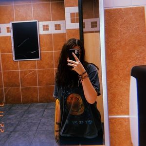 Meet your Posher, Dixie